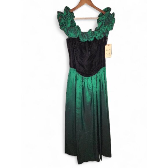 1980s Beverly Hills Bridesmaids Collection Vintage Dress in Green Size 9-10 - Picture 1 of 9